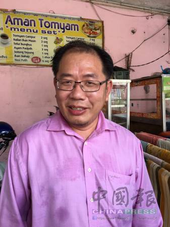 黃偉益說,他不懂賽事播放時間,不代表他是白癡。