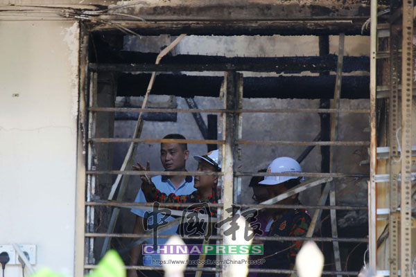 20171116fb60a-noresize