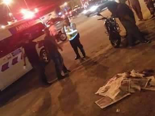 警方現場維持秩序。