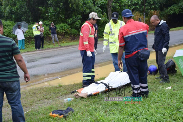 20181013fb30-Traffic-accident-04-noresize