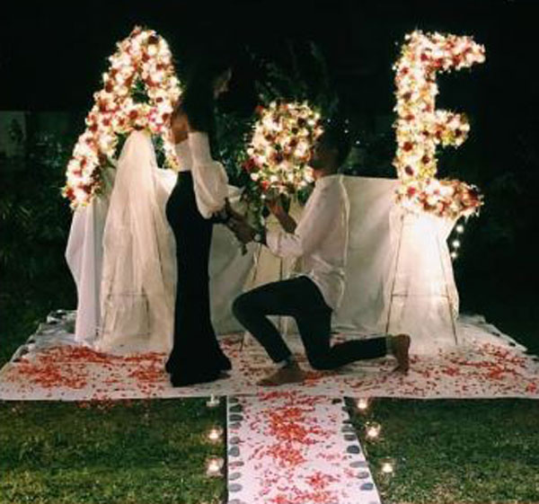 美拉艾雅娜接受男友的求婚。（截圖取自美拉艾雅娜Instagram）