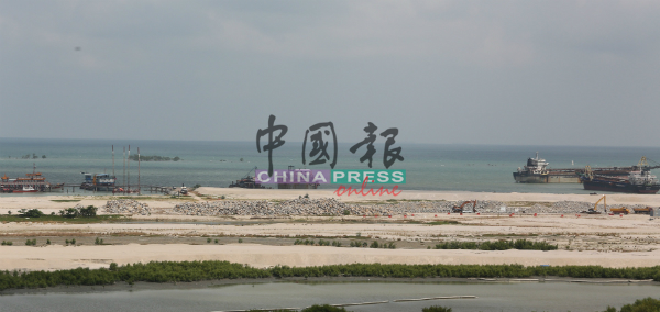 甲州政府希望皇京港發展公司能加速填海。