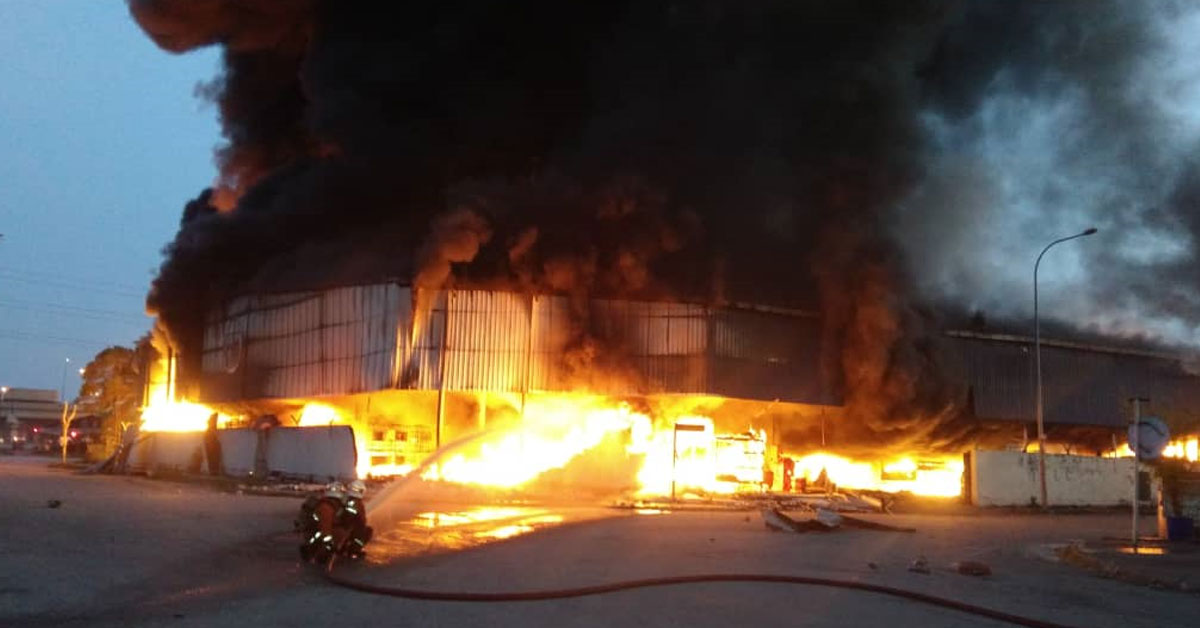 英达岛一间化学厂失火，80%面积烧毁，这已是3个月内的第3宗火灾。