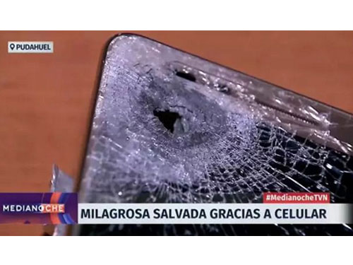 智利媒體報導華為手機為主人擋子彈的新聞。圖：互聯網