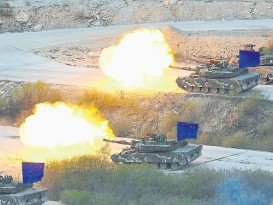 美分別與日韓聯合軍演  雙面夾攻震懾朝鮮