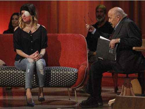 諾塔羅受邀上電視節目，鼓勵女性勇於對抗欺凌。 （取自BBC)