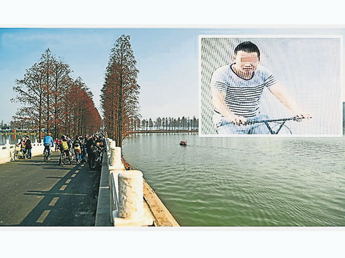  武漢東湖綠道裝有人臉識別系統，肖姓逃犯在這裏騎腳車（小圖）時，被人臉識別系統截取了圖像。
