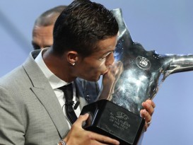 歐洲年度最佳足球員 C羅納多蟬聯