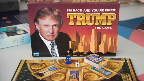 美國總統特朗普1989年推出的桌上遊戲“I’m Back and You’re Fired”。圖/巴士的報 