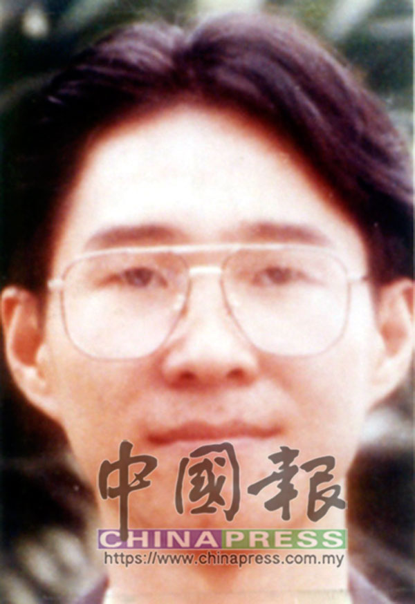 楊俊平，來自柔佛永平，案發當年34歲。