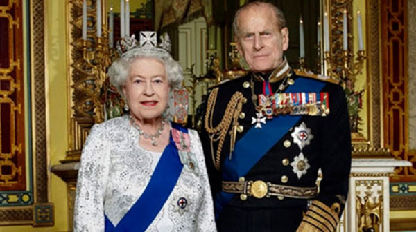  　英女王伊麗莎白與菲利普親王與鶼鰈情深。圖∕BBC
