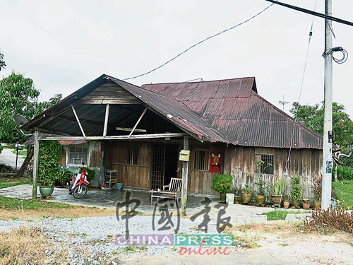  馬口甘榜英達是典型的華人新村，這間老屋見証英殖民地、日治和獨立后幾個時代。 