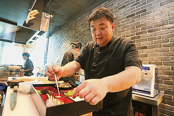 多年厨师经验让赖俊生对日本餐要求严谨。