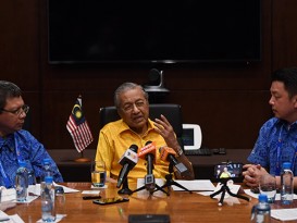 马哈迪自称“择善固执”  国产车3.0势在必行