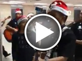 戴圣诞帽哼唱圣诞歌 砂州移民局欢庆圣诞节