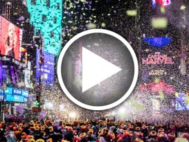 纽约时报广场迎新年   百万人冒雨热情不减