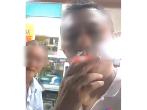 影片一开始，华裔男子指自己正在抽烟，问政府能对付他吗？ 