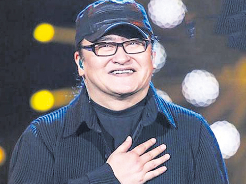 刘欢在《我是歌手》2019首播取得第一名。