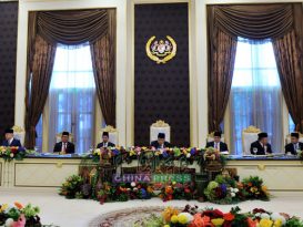 马来统治者明日开会 遴选新任元首