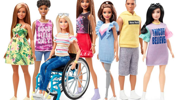 含轮椅配件，可安装义肢的芭比娃娃，将在今年6月推出。