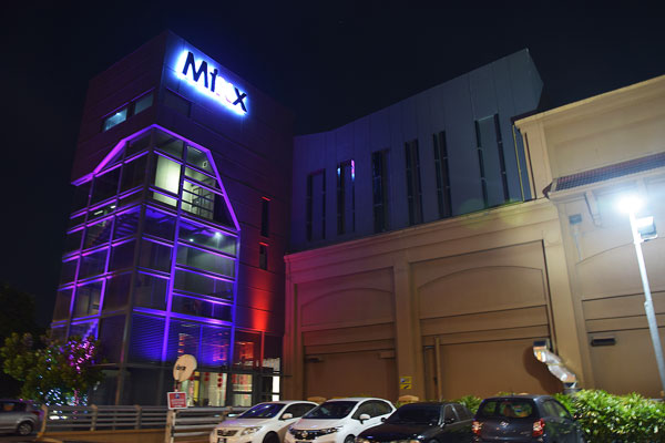 马六甲MIXX俱乐部座落在皇冠百利二楼。