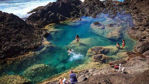 马塔普利“美人鱼池”是毛利部落圣地。