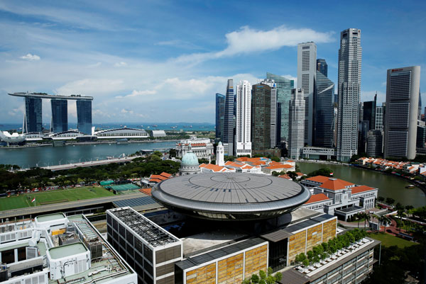 新加坡与工会和雇主达成共识，将提高法定退休年龄。（档案照）