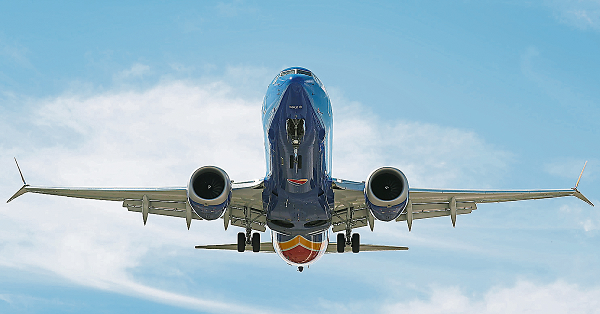 美国FAA认为波音737 Max 8仍适航，但要求波音公司4月前更改设计。图为西南航空同款客机周一在美国佛州准备着陆。（法新社）