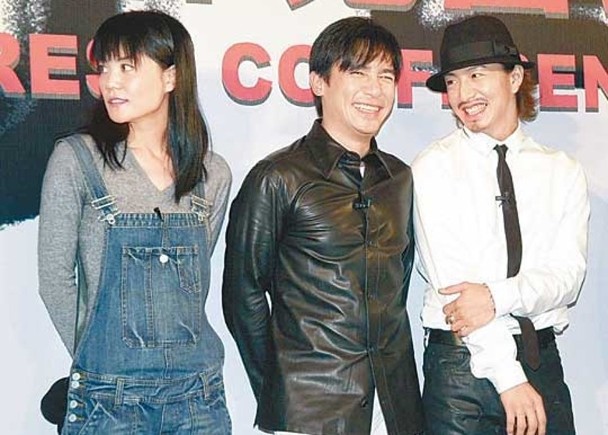 十多年前王菲(左起)、梁朝伟及木村合拍《2046》。