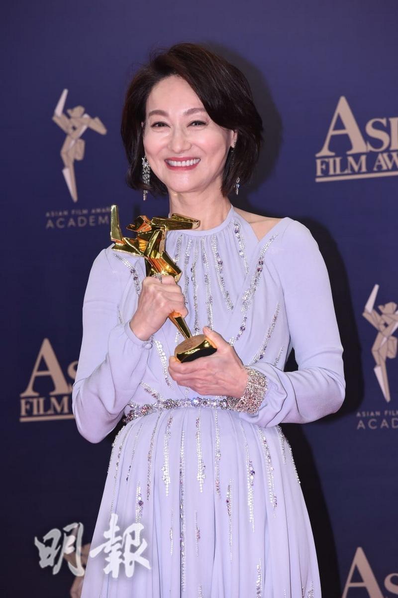 惠英红凭《翠丝》在《第13届亚洲电影大奖》赢获“最佳女配角”奖。