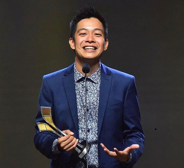 郭修篆执导的首部长篇电影《光》，在《第30届马来西亚电影节》斩获4奖。