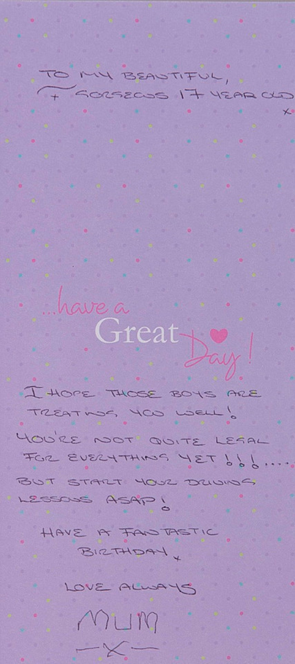 莉娜寫給女兒的生日卡。