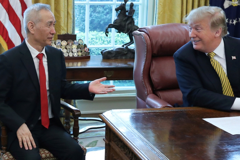 特朗普和刘鹤周四在白宫会面。