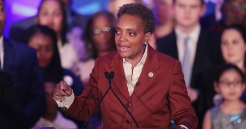 史上第一人 非裔女同志当选芝加哥市长