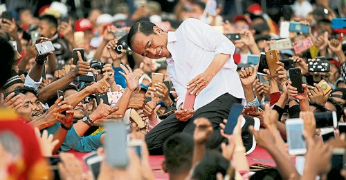 印尼总统选举‧加入流行文化元素 候选人力争年轻选民