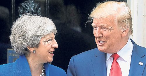 ◤特朗普访英◢  特朗普告诉英首相  双方将有庞大贸易协议