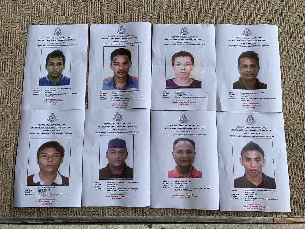 其中8名通缉犯，上面右2是8人当中唯一的华裔。