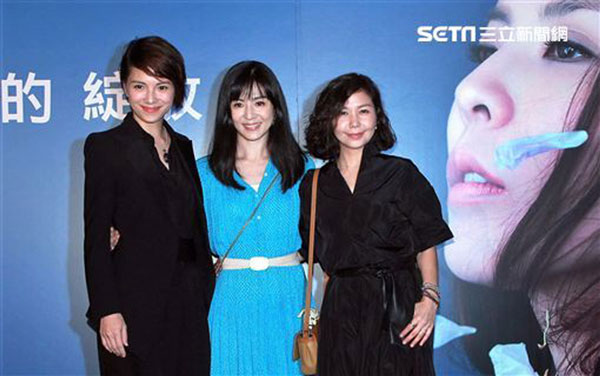 李心洁(左起)和杨采妮特赴台支持好姊妹许茹芸。