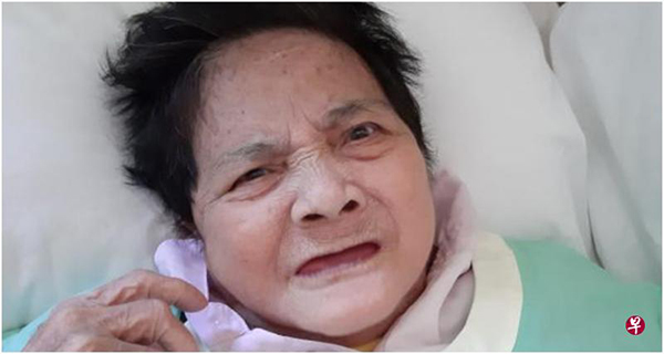 76岁阿嬷汪亚礼卧病在床。  