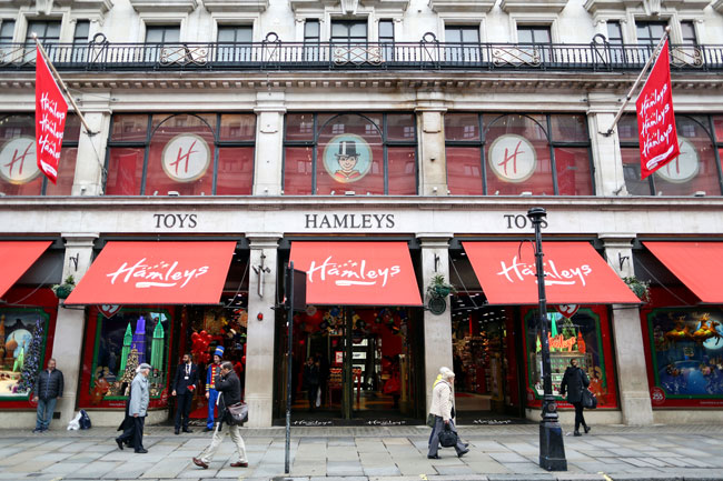 哈姆雷斯（Hamleys）是全球历史最悠久的玩具店，创办至今已有259年的历史。