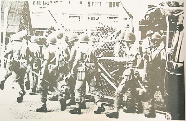 流血事件发生后，联邦后备队（当时称为镇暴部队）前往隆市多地执行任务。
