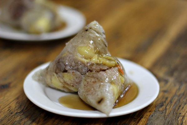 老妈宫粽球讲究的是馅料的丰富内涵，甜味与咸味碰撞的融合。 （图片来源：互联网）