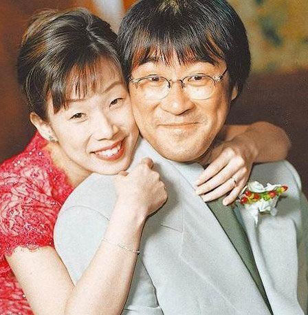林忆莲（左）和李宗盛（右）2004年离婚。