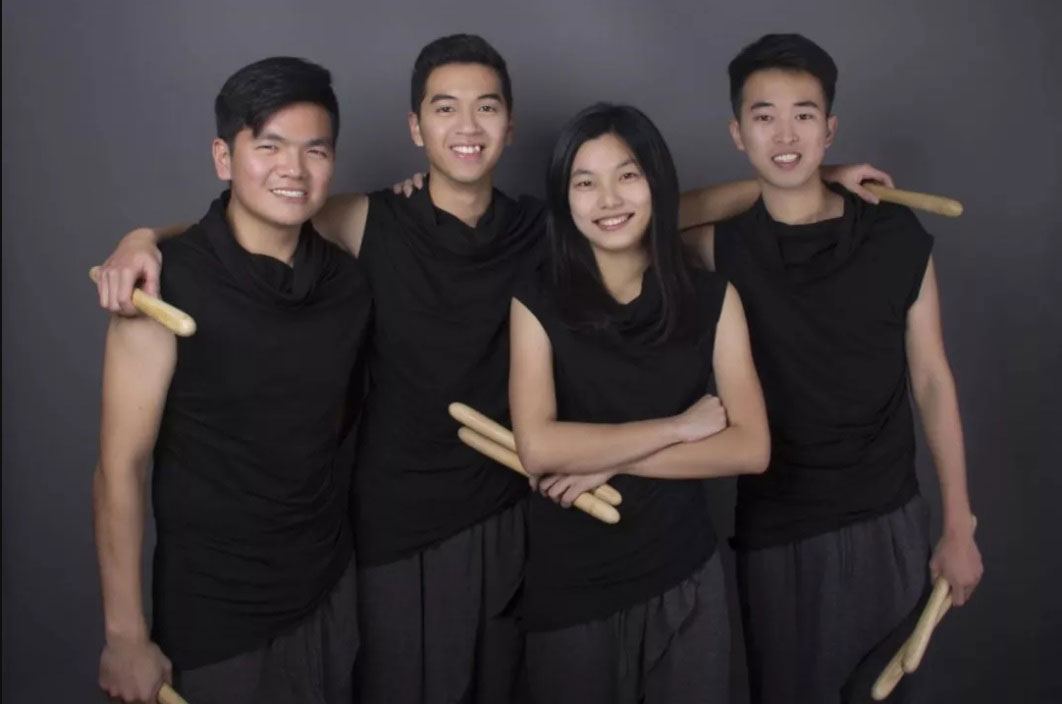 鼓队主要创始人马来西亚留学生李程威（左起）、刘丞庆、张慧婉和张维企。