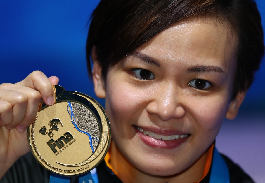 张俊虹在2017年世锦赛成为我国跳水运动史上首位世界冠军，但是由于刚伤愈恢复训练不久，竞技状况未达理想，她将不会前往光州作卫冕战。