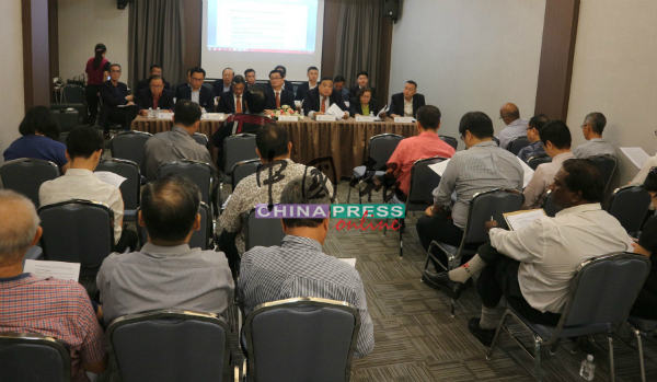 马来西亚房地产发展商公会马六甲分会召开第37届会员大会，主要讨论州政府落实的新政策。