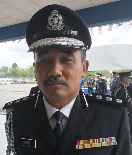 瓜拉姆拉县警区主任阿兹里助理总监。