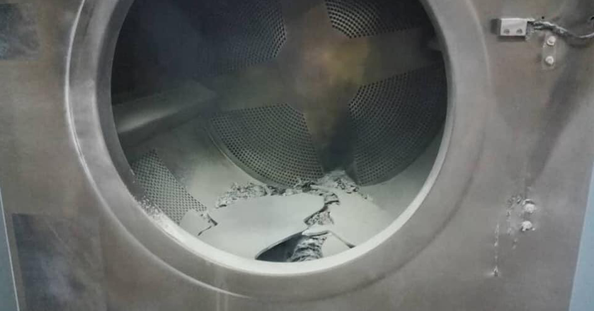自助洗衣店的烘干机着火，所幸没有酿成伤亡。
