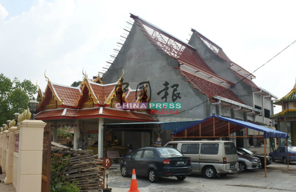 峇都安南泰佛寺于去年3月开始装修，即将完工。