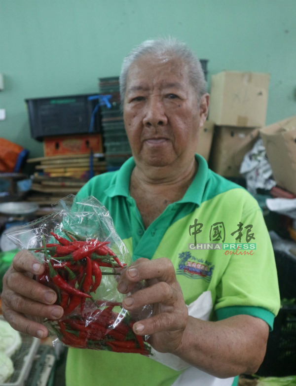 黄亚毛：泰国小辣椒价格大涨，每包从1令吉涨至2令吉50仙，涨幅超过100%。